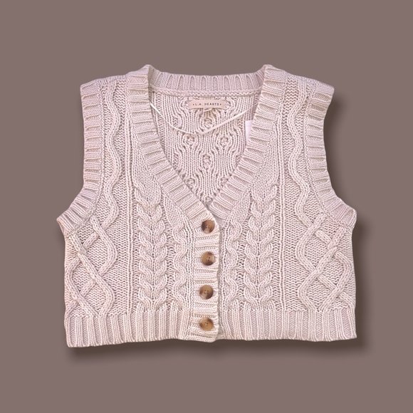 NWT Pacsun Cream Cropped Sweater Vest - Picture 2 of 4